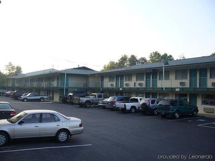Royal Inn And Suites Charlotte Airport Екстериор снимка